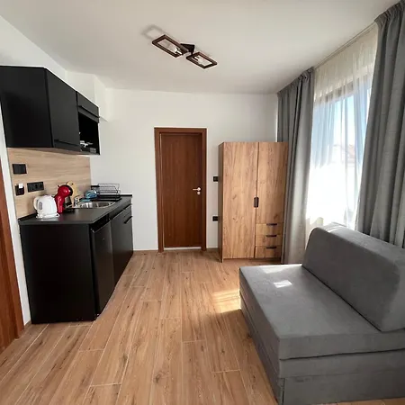 сирената Πανσιόν