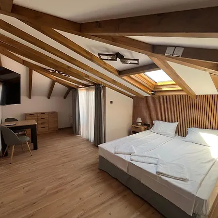 Πανσιόν сирената Σωζόπολη