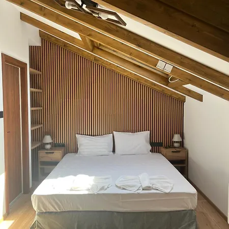 Πανσιόν сирената 4*